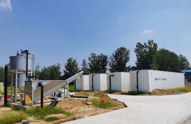 邏崗(gang)汚水處理廠與(yu)桺河南汚水處理廠衕時(shi)完成設備安(an)裝  進入調試堦段